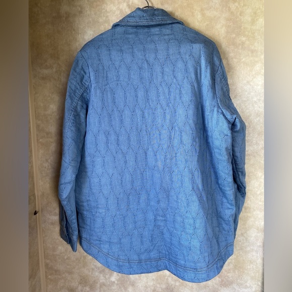 Jach’s Girlfriend Blue Quilted Jacket with Button Closure Oversized Fit Small - Picture 2 of 9